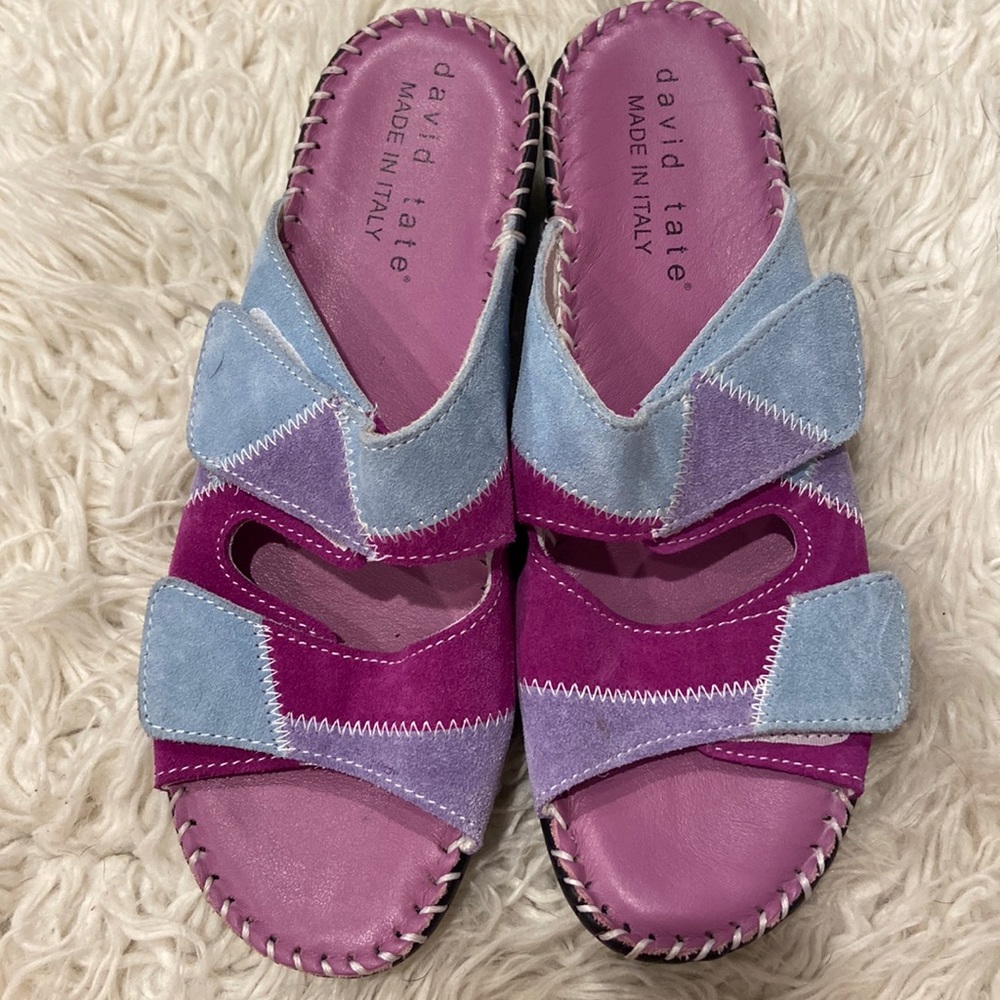 David Tate Italian Velcro adjustable sandals mint condition